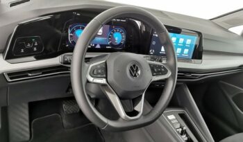 
									Volkswagen Golf 8 complet								