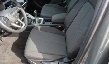
									Audi Q3 complet								