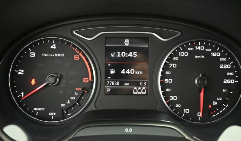 
								Audi A3 1.6 TDi S-Line Sportback full									