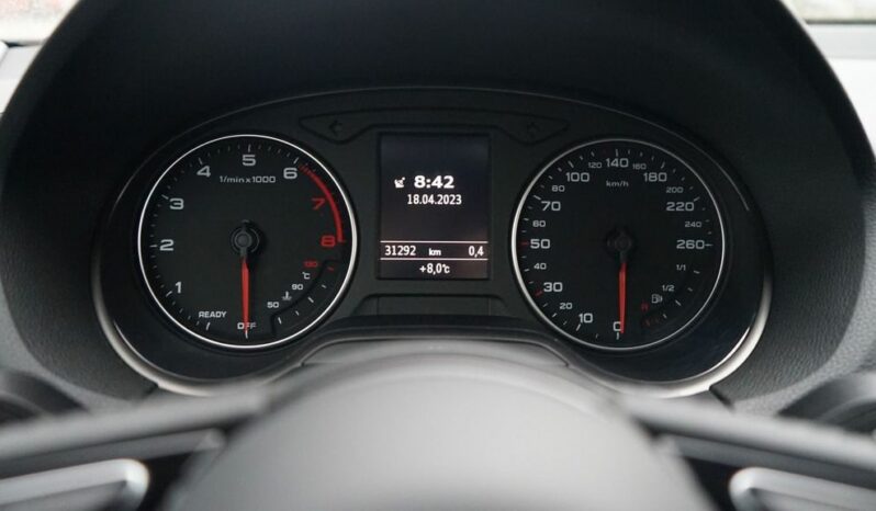 
								Audi Q2 1.0 30 TFSI Sport full									