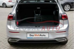 
										Volkswagen Golf VIII 1.0 eTSI DSG ACTIVE full									