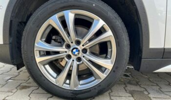 
									BMW X1 sDrive 18i Sport full								