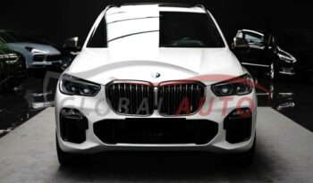 
									BMW X5 M50i full								
