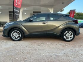 TOYOTA C-HR HYBRIDE MY23