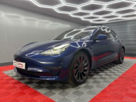 TESLA MODEL 3 Performance AWD