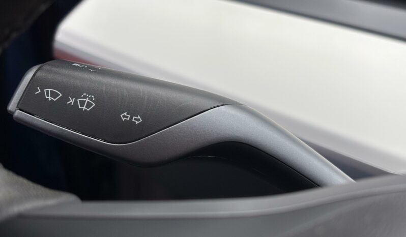 
								TESLA MODEL 3 Performance AWD full									