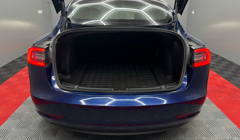 
								TESLA MODEL 3 Performance AWD full									