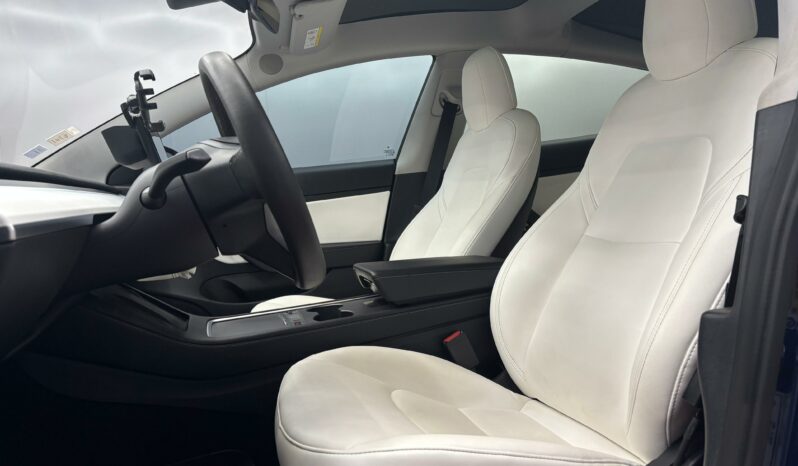 
								TESLA MODEL 3 Performance AWD full									