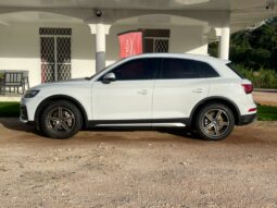 AUDI Q5 35 TDI 163 S tronic 7 Design