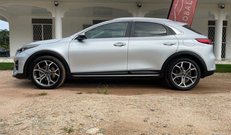 KIA XCEED MY22 1.5l T-GDi 160 ch DCT7 SENSATION full