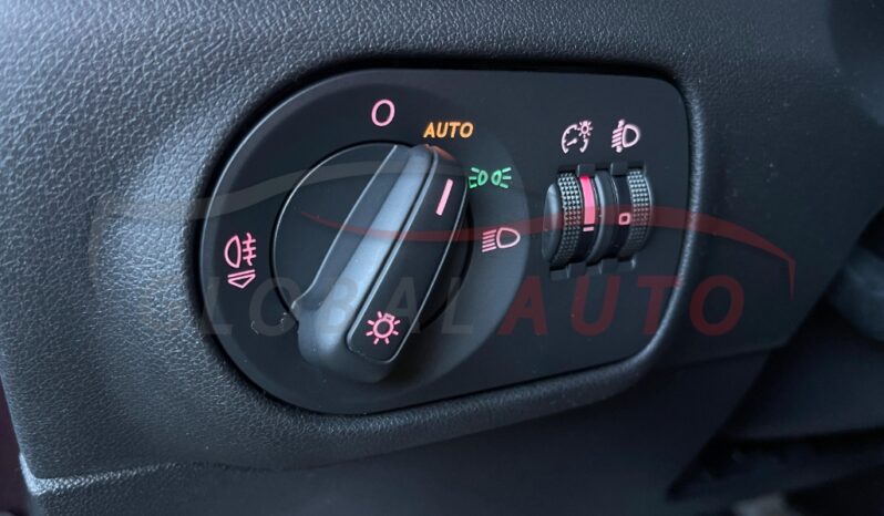 
								AUDI A1 full									