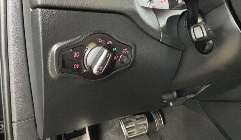 
								AUDI SQ5 full									