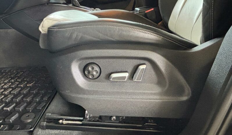
								AUDI SQ5 full									