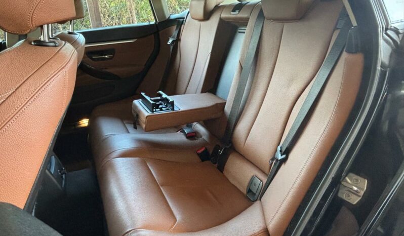 
								BMW SERIE 4 full									