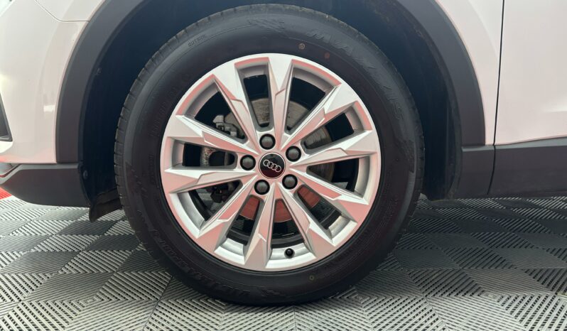 
								AUDI Q3 35 TFSI 150 ch S tronic 7 Design full									