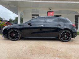 
										MERCEDES-BENZ CLASSE A 200 PACK AMG full									
