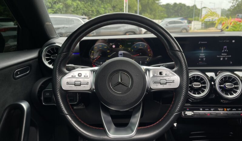 
								MERCEDES-BENZ CLASSE A 200 PACK AMG full									