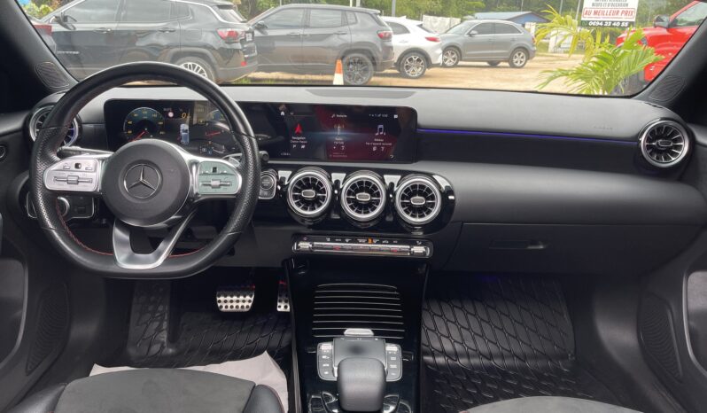 
								MERCEDES-BENZ CLASSE A 200 PACK AMG full									