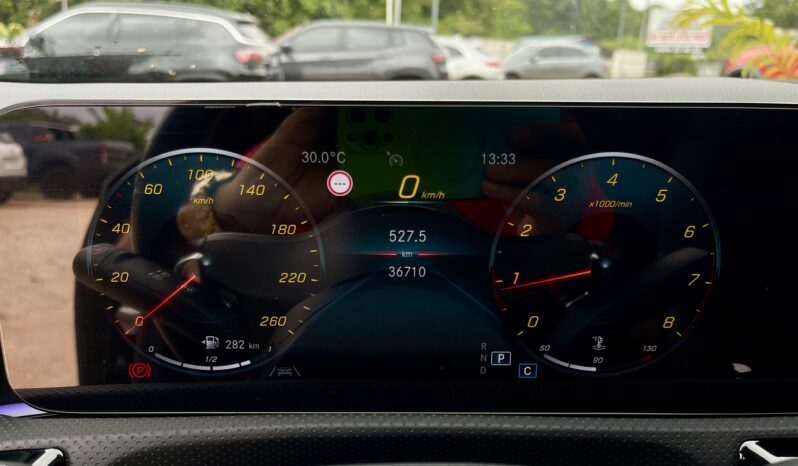 
								MERCEDES-BENZ CLASSE A 200 PACK AMG full									