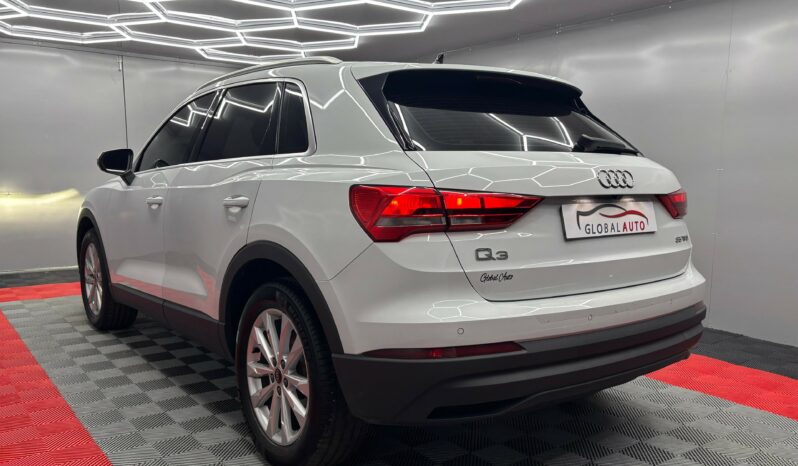 
								AUDI Q3 35 TFSI 150 ch S tronic 7 Design full									
