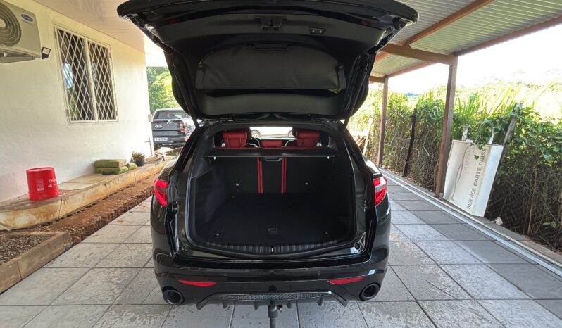 
								ALFA ROMEO STELVIO 2.2 210 ch  Veloce full									