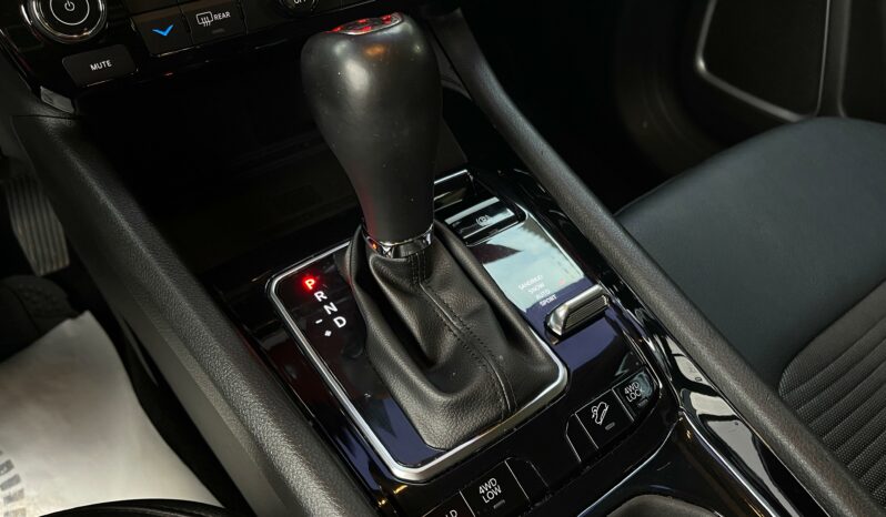 
								JEEP COMPASS full									