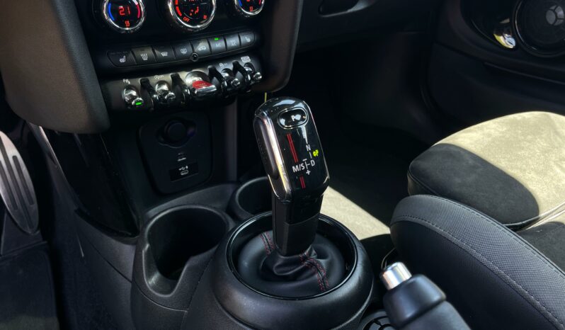 
								MINI COOPER JOHN COOPER WORKS full									