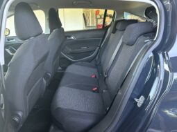 
										PEUGEOT 308 full									