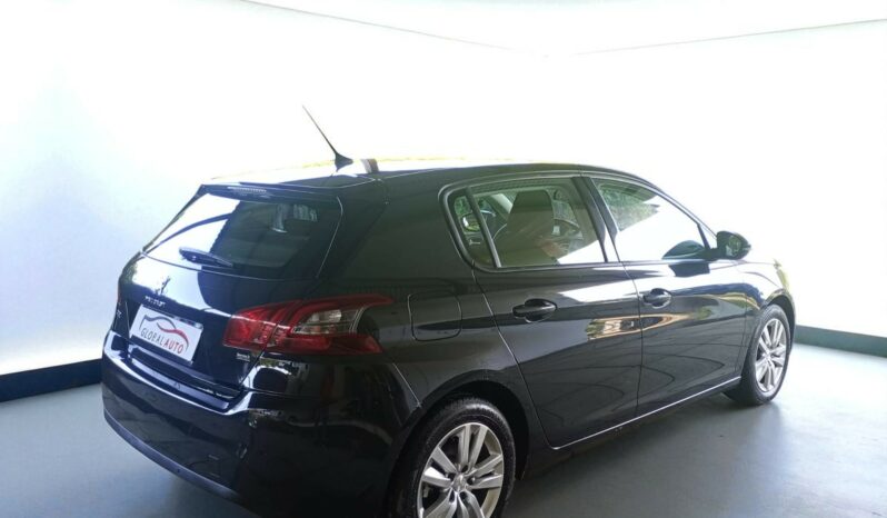 
								PEUGEOT 308 full									