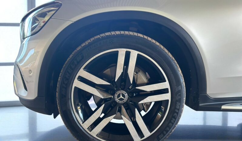 
								MERCEDES-BENZ GLC full									