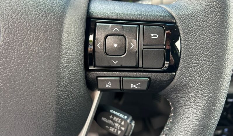 
								TOYOTA Hilux EXTRA CABINE 150CH BVA LEGENDE full									