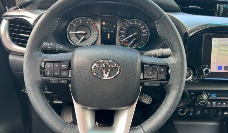 
								TOYOTA Hilux EXTRA CABINE 150CH BVA LEGENDE full									