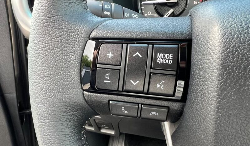 
								TOYOTA Hilux EXTRA CABINE 150CH BVA LEGENDE full									