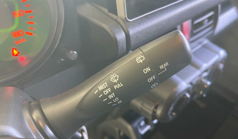 
								SUZUKI JIMNY PRIVILEGE full									