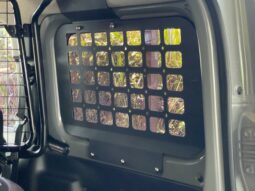 
										SUZUKI JIMNY PRIVILEGE full									