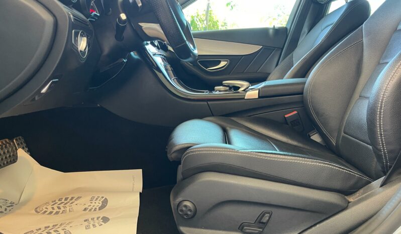 
								Mercedes-Benz Classe C AMG Line full									