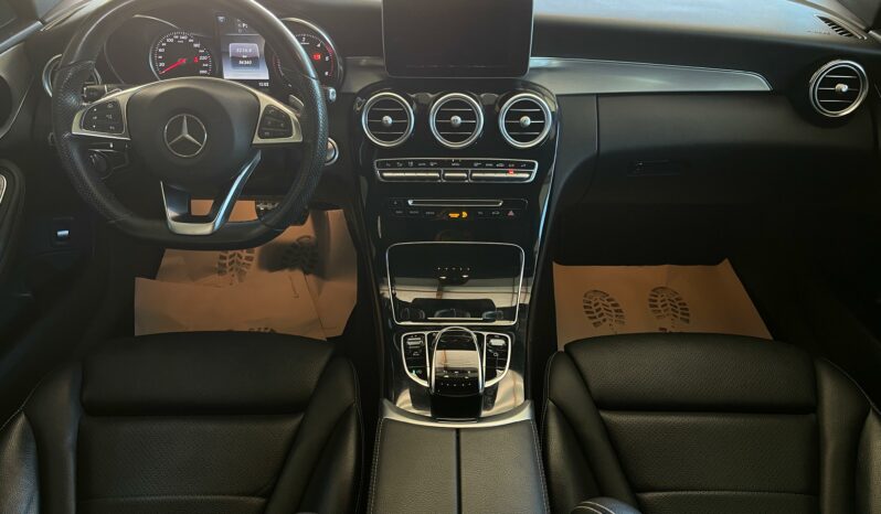 
								Mercedes-Benz Classe C AMG Line full									