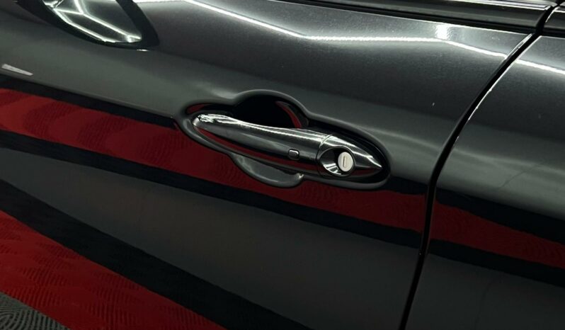 
								ALFA ROMEO STELVIO Q4 Veloce full									