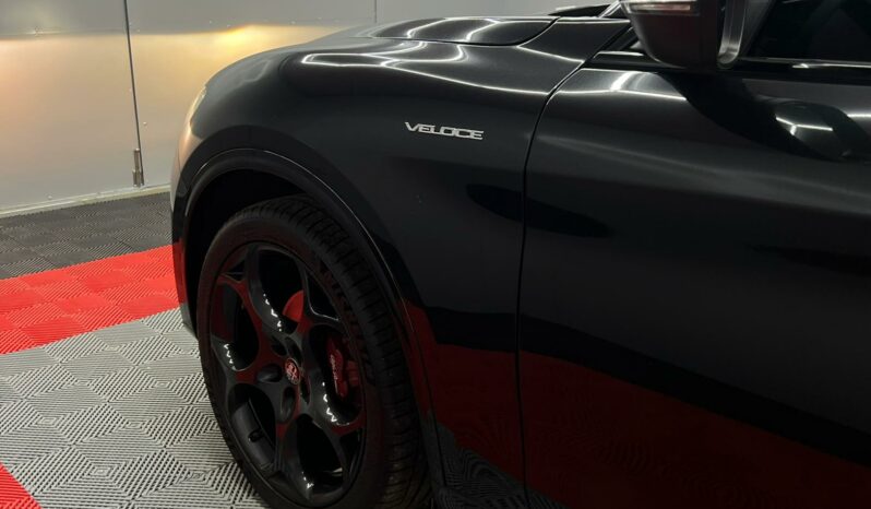 
								ALFA ROMEO STELVIO Q4 Veloce full									