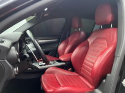 
										ALFA ROMEO STELVIO Q4 Veloce full									
