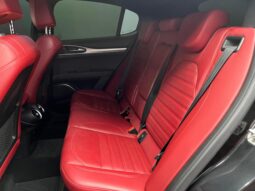 
										ALFA ROMEO STELVIO Q4 Veloce full									