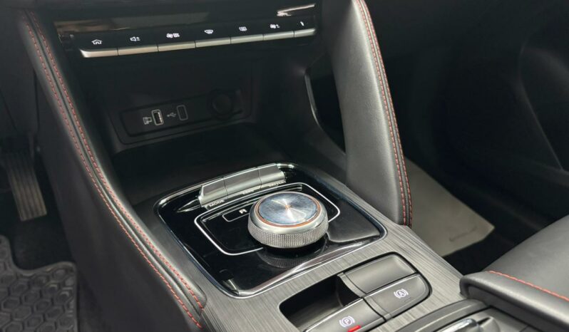 
								MG ZS Luxury 115kW full									