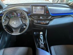 
										TOYOTA C-HR full									