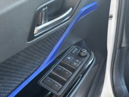 
										TOYOTA C-HR full									