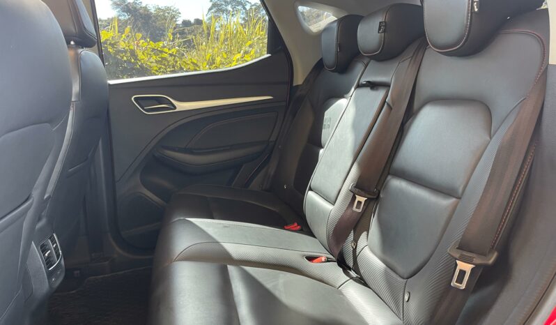 
								MG ZS Luxury 115kW full									
