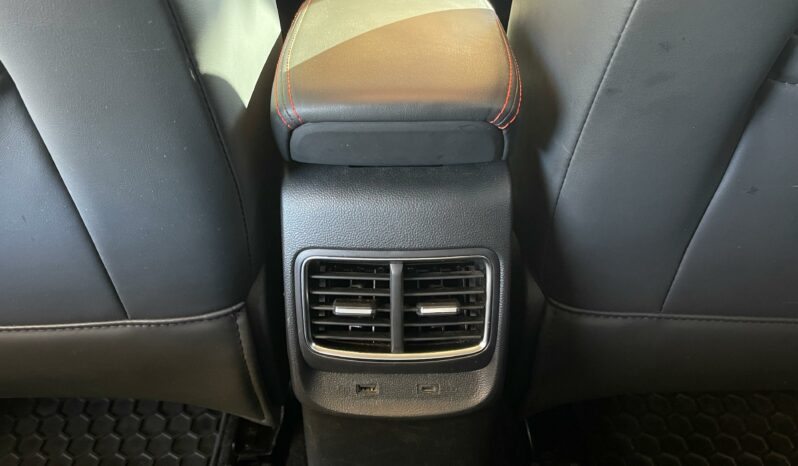 
								MG ZS Luxury 115kW full									