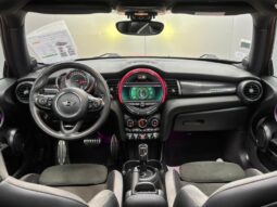 
										MINI COOPER JOHN COOPER WORKS full									