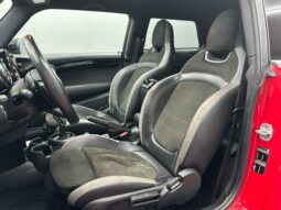 
										MINI COOPER JOHN COOPER WORKS full									