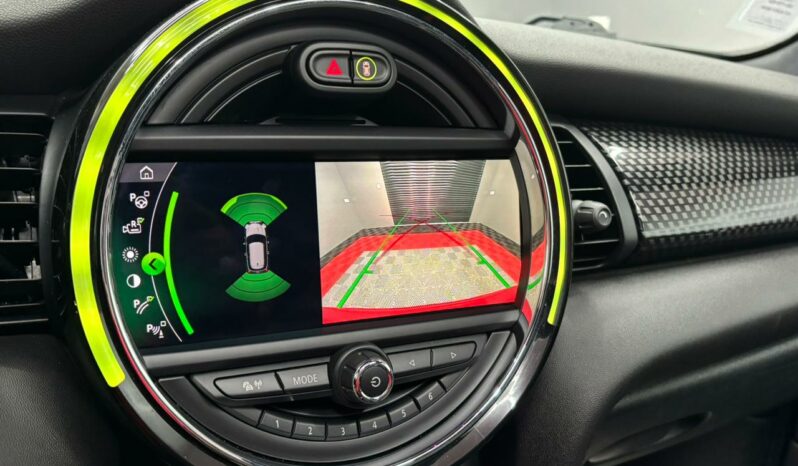 
								MINI COOPER JOHN COOPER WORKS full									