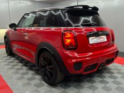 
										MINI COOPER JOHN COOPER WORKS full									